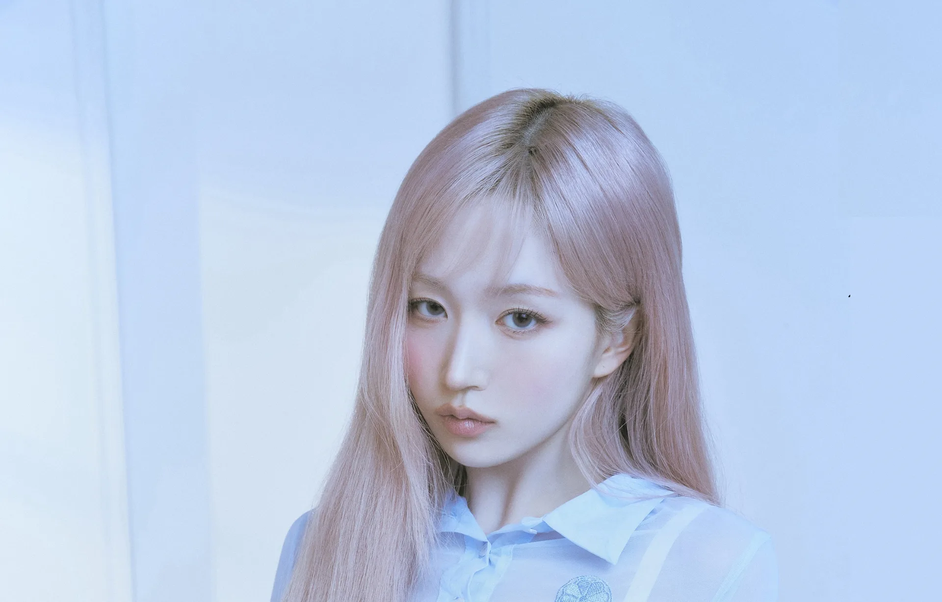 HAEWON de NMIXX tuvo problemas de salud, y no participó del Music Bank in Barcelona